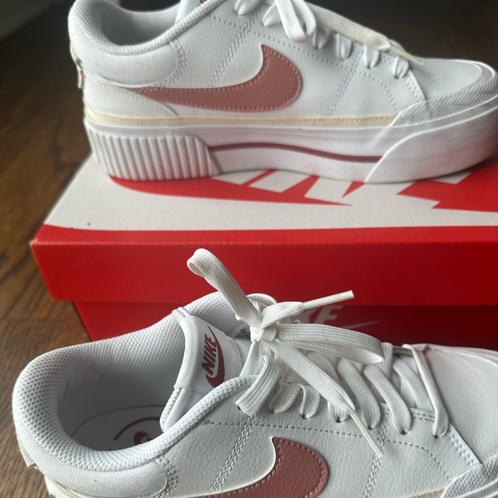 Women’s Nike Court Legacy Lift size 7 (fits 7.5 too) in white/red stardust-guava